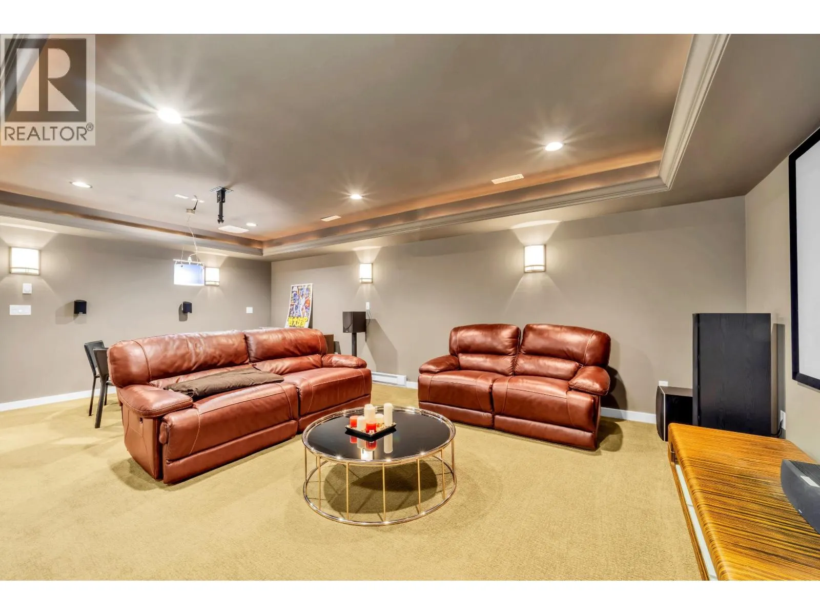 4294 PRICE CRESCENT
