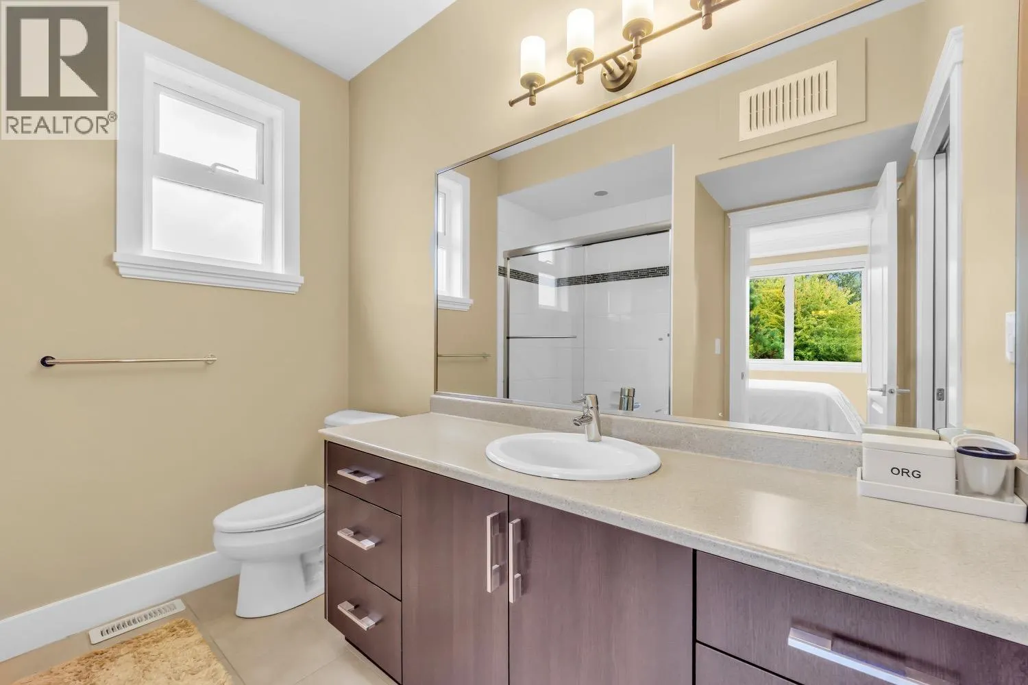 4294 PRICE CRESCENT