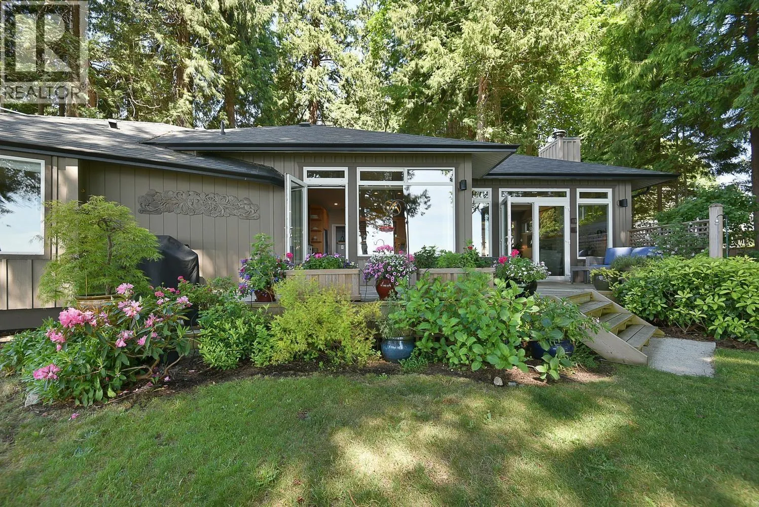 7647 EUREKA PLACE