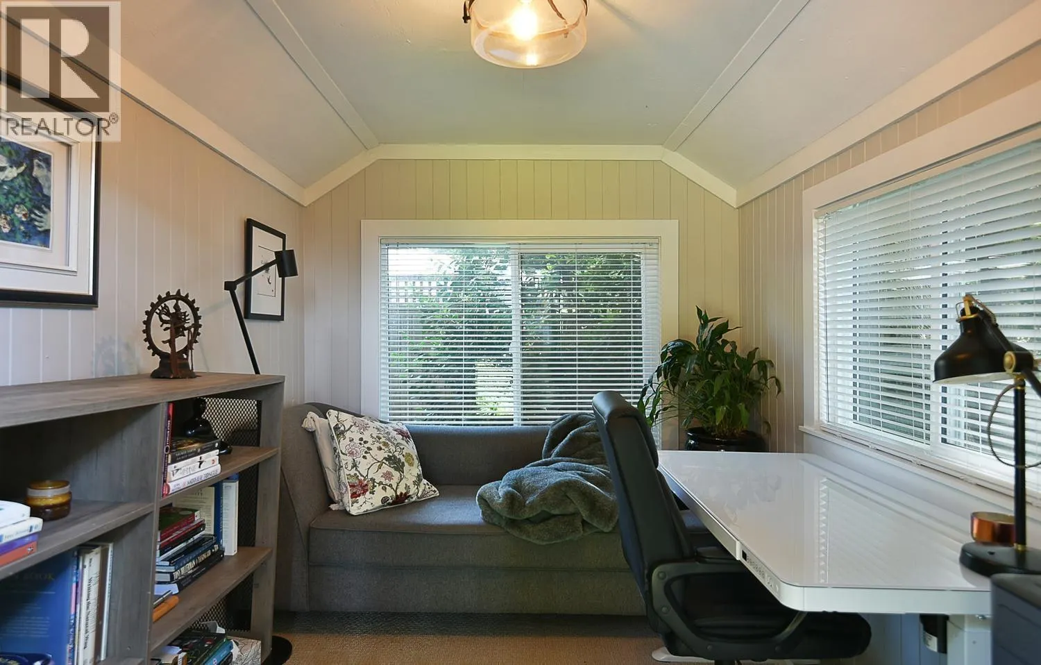 7647 EUREKA PLACE
