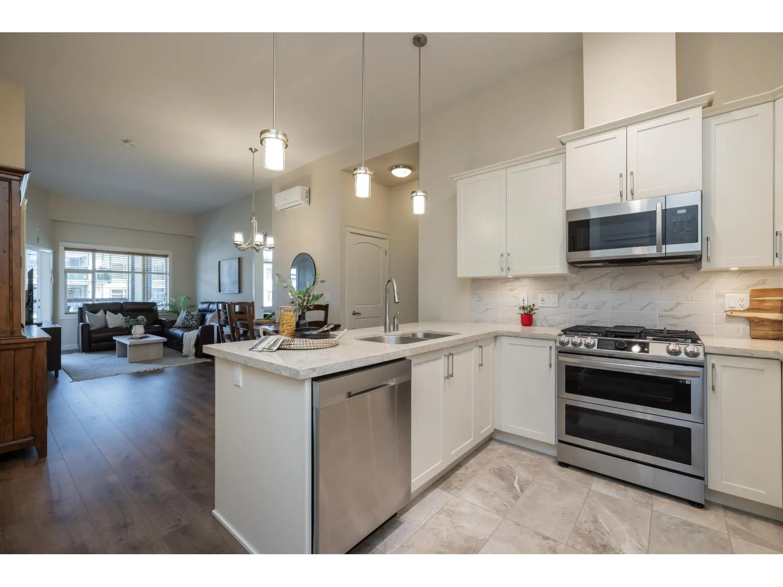 609 20325 85 AVENUE