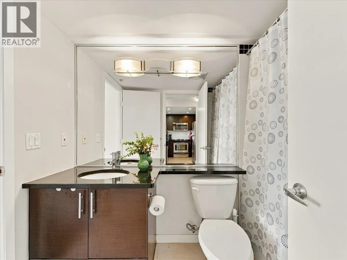 1608 555 DELESTRE AVENUE
