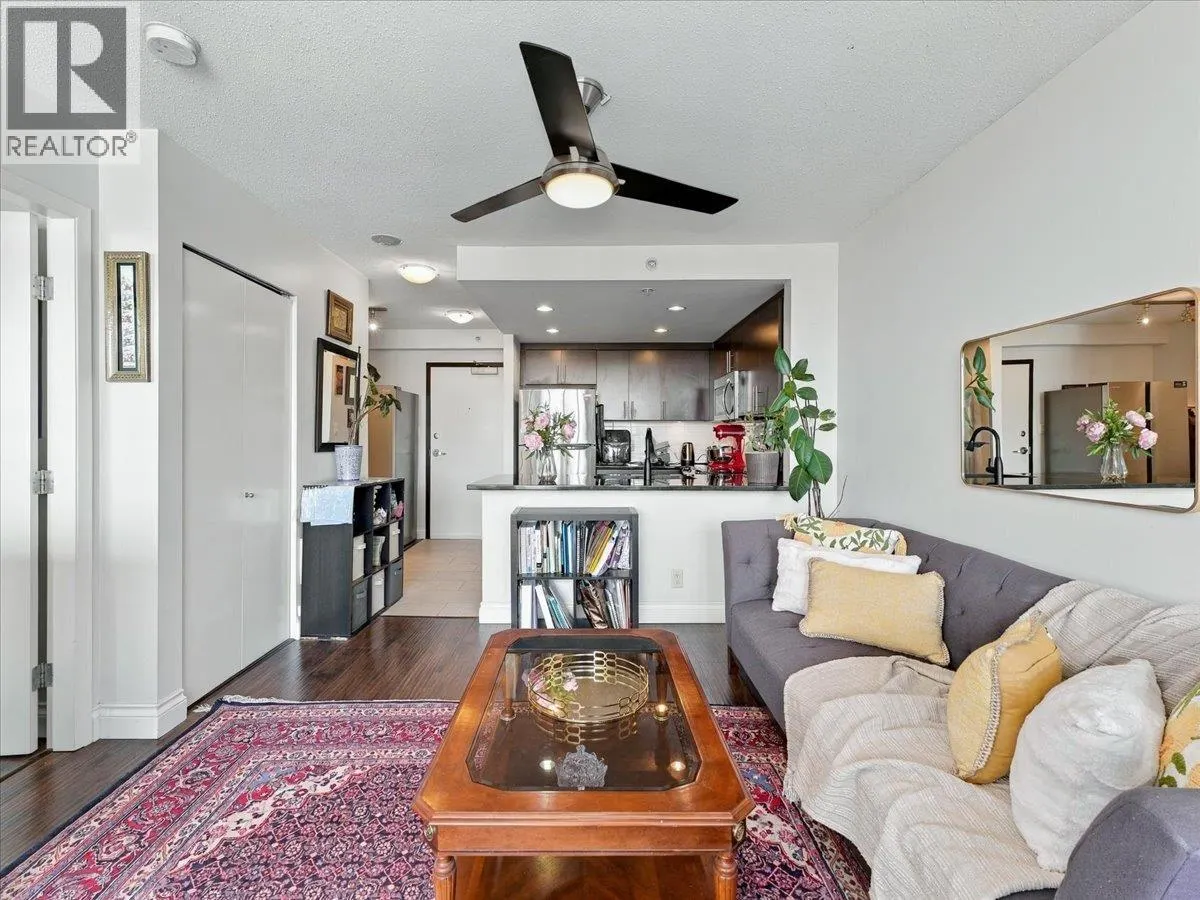 1608 555 DELESTRE AVENUE