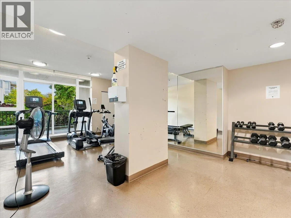 1608 555 DELESTRE AVENUE