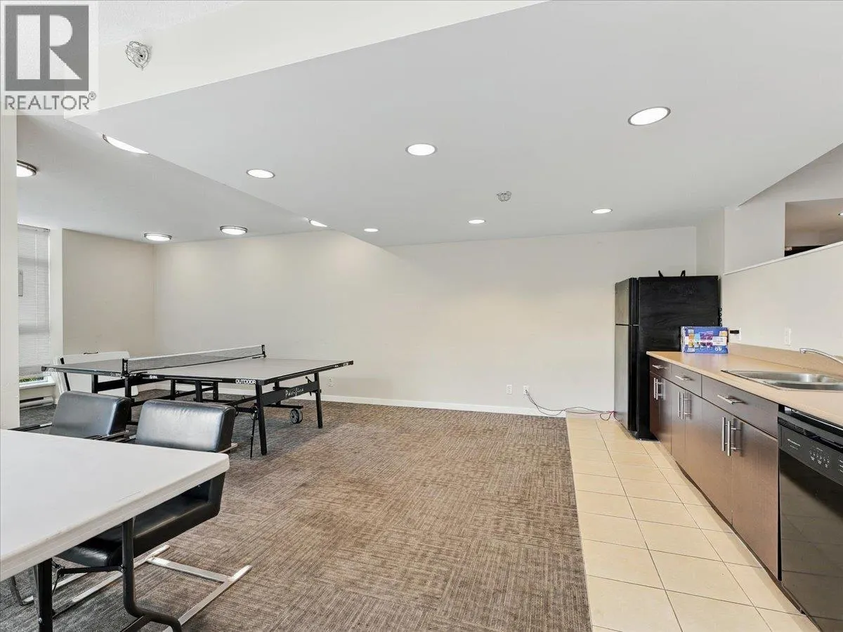 1608 555 DELESTRE AVENUE