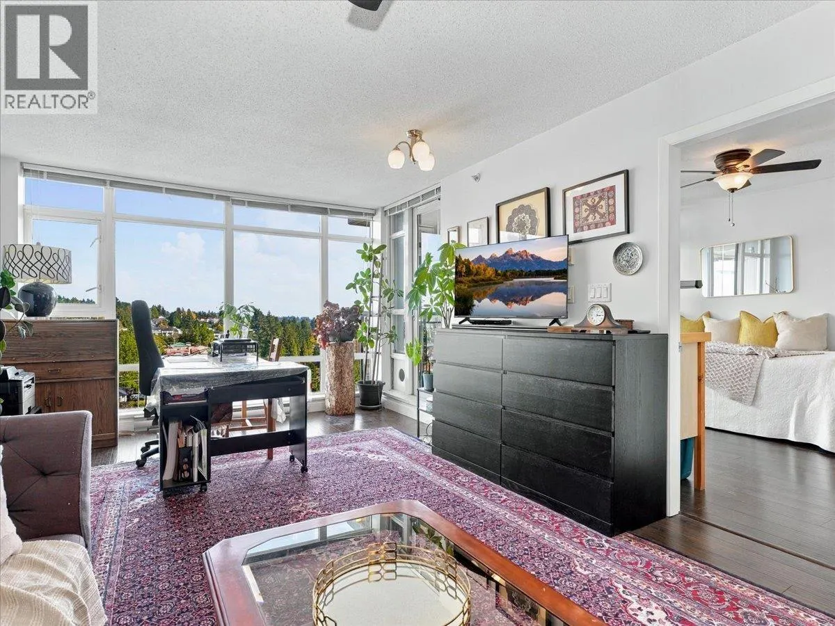 1608 555 DELESTRE AVENUE