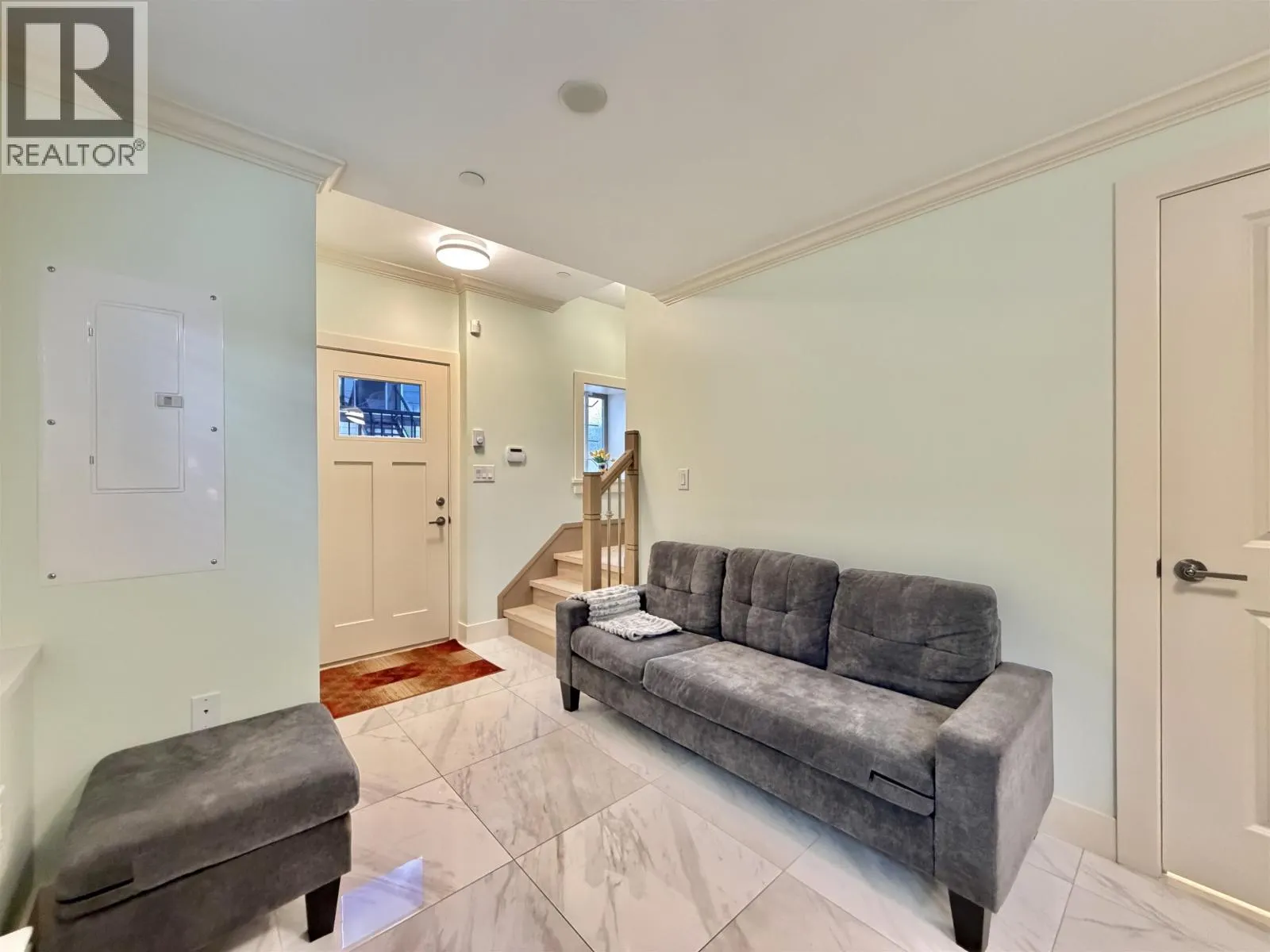 582 E 57TH AVENUE