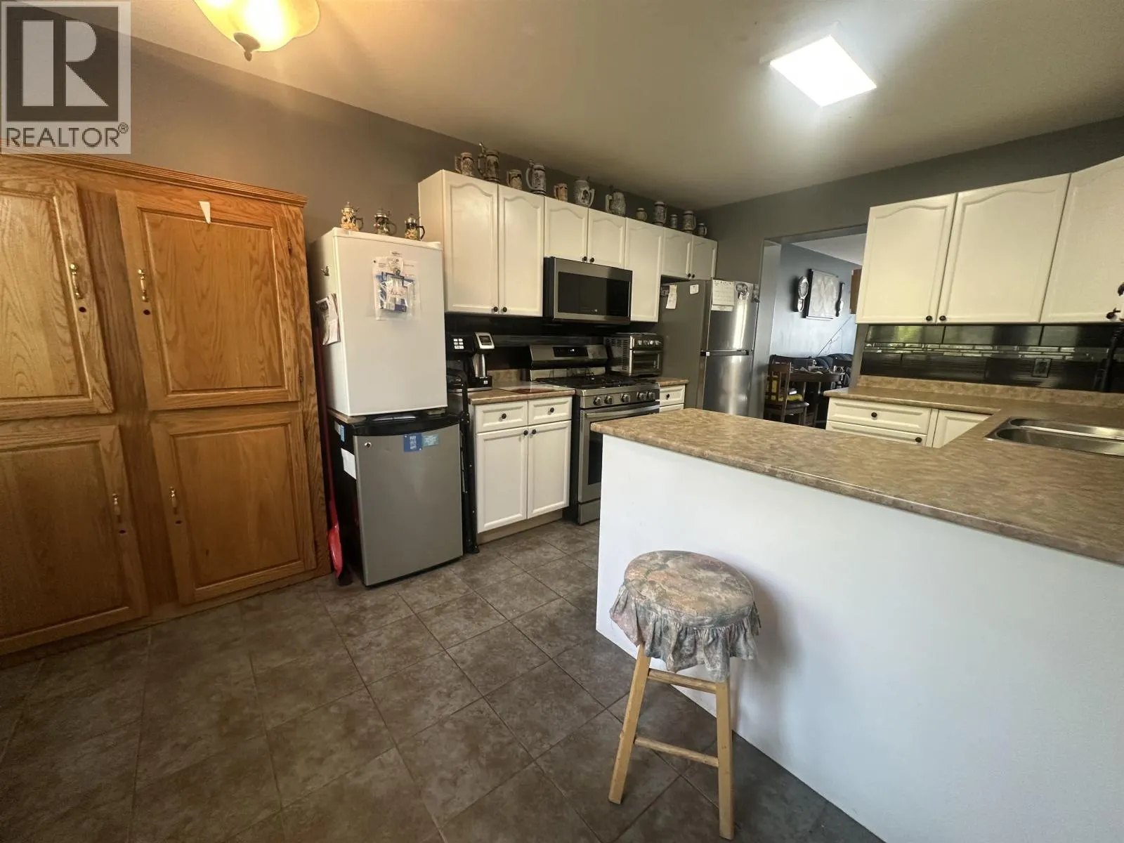 54 350 PEARKES DRIVE