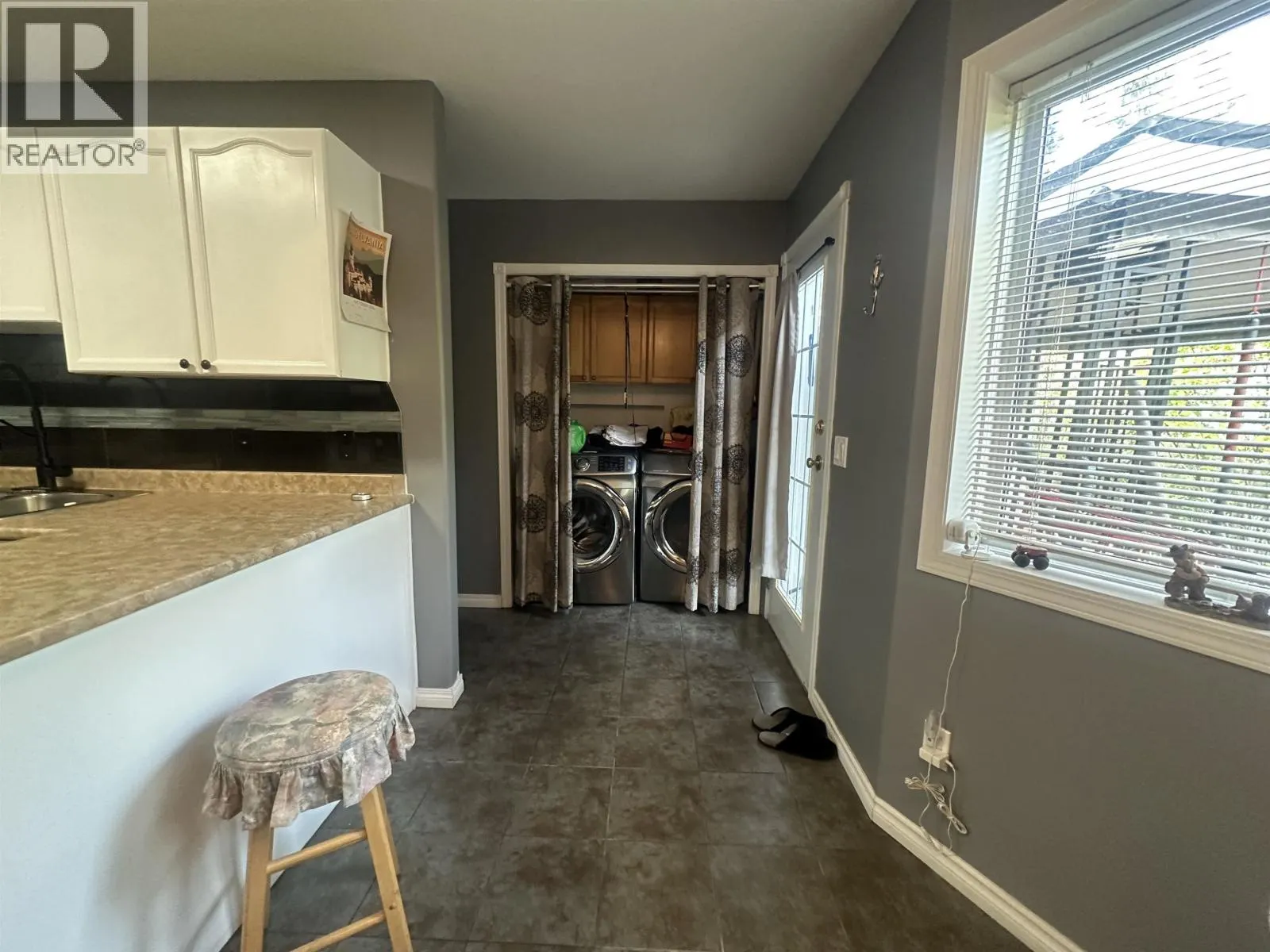 54 350 PEARKES DRIVE