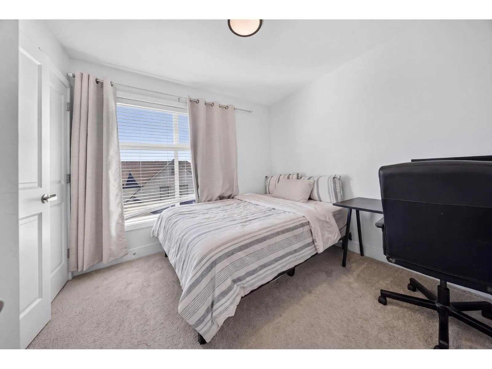 209 46211 PROMONTORY ROAD|Sardis South