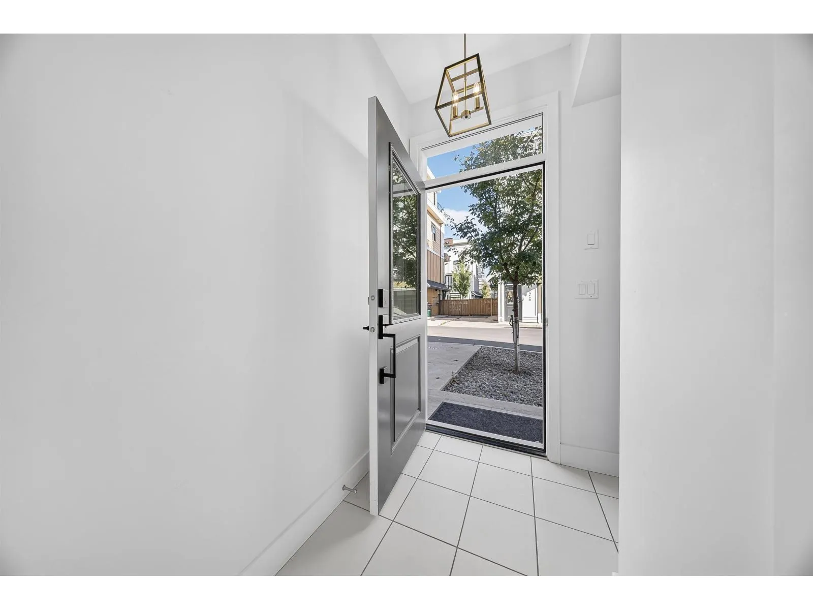 209 46211 PROMONTORY ROAD|Sardis South
