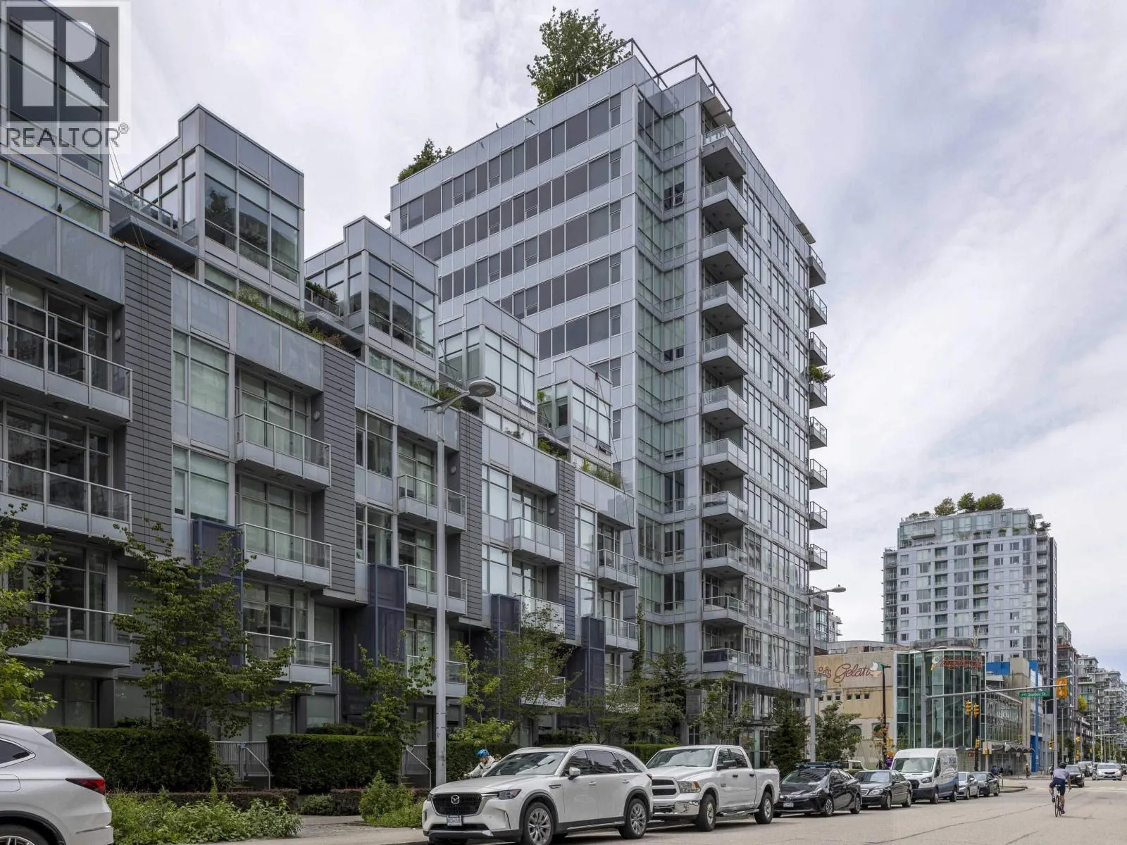 1508 108 E 1ST AVENUE