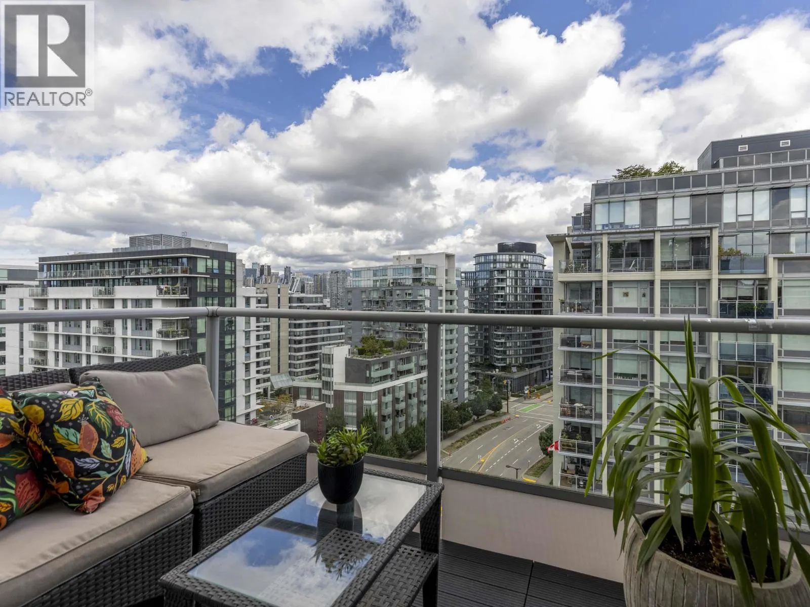 1508 108 E 1ST AVENUE