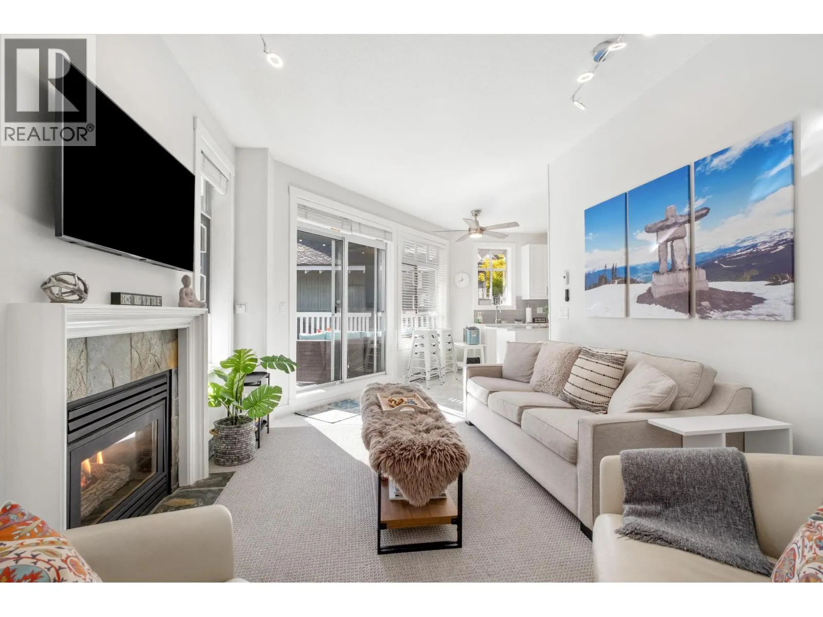 311 4405 BLACKCOMB WAY