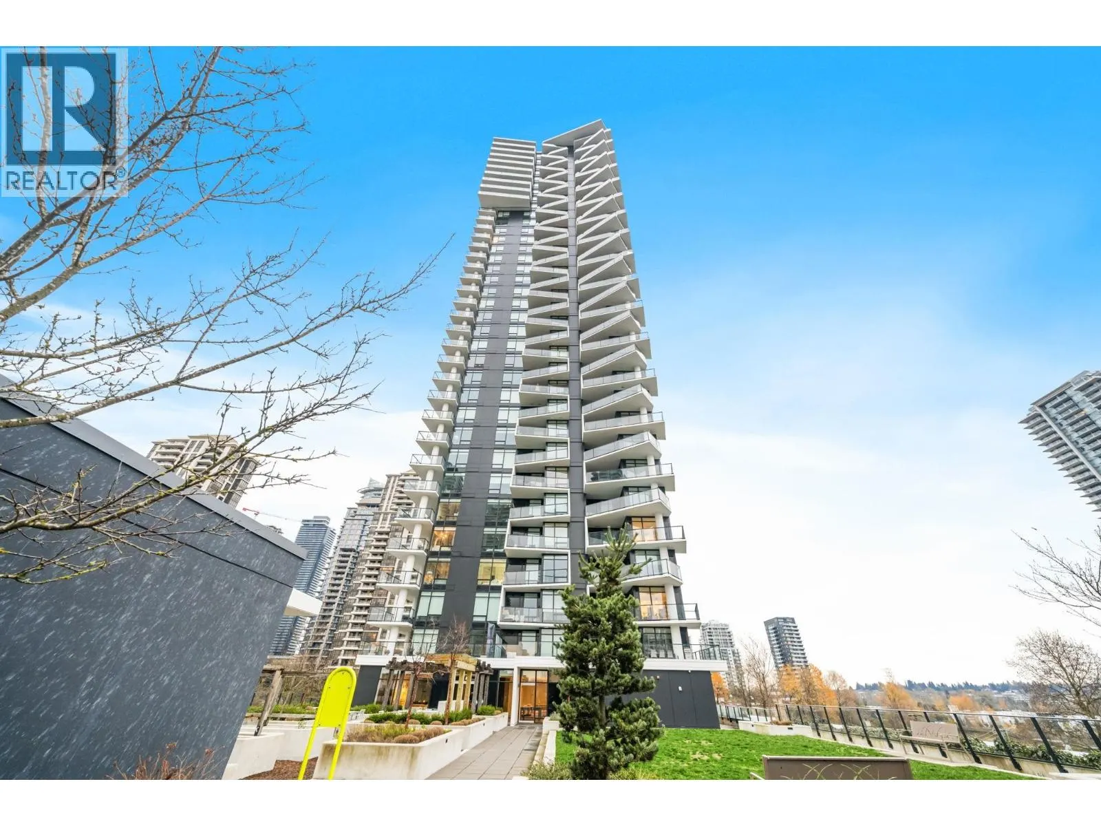 2607 2181 MADISON AVENUE