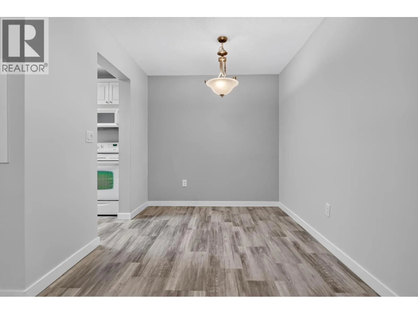 216 7531 MINORU BOULEVARD