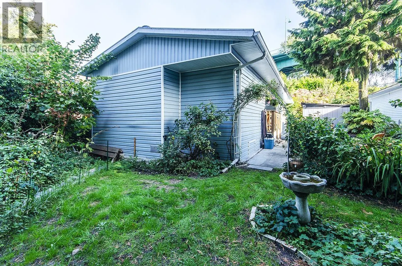 227 TOMAHAWK AVENUE