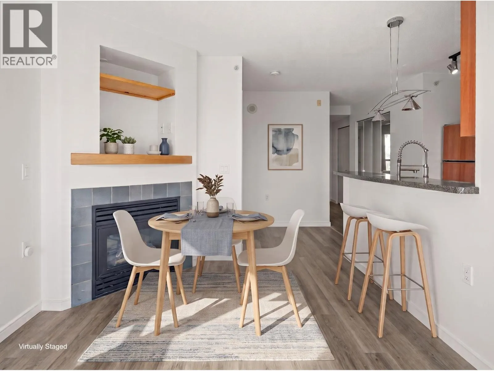 1807 1068 HORNBY STREET