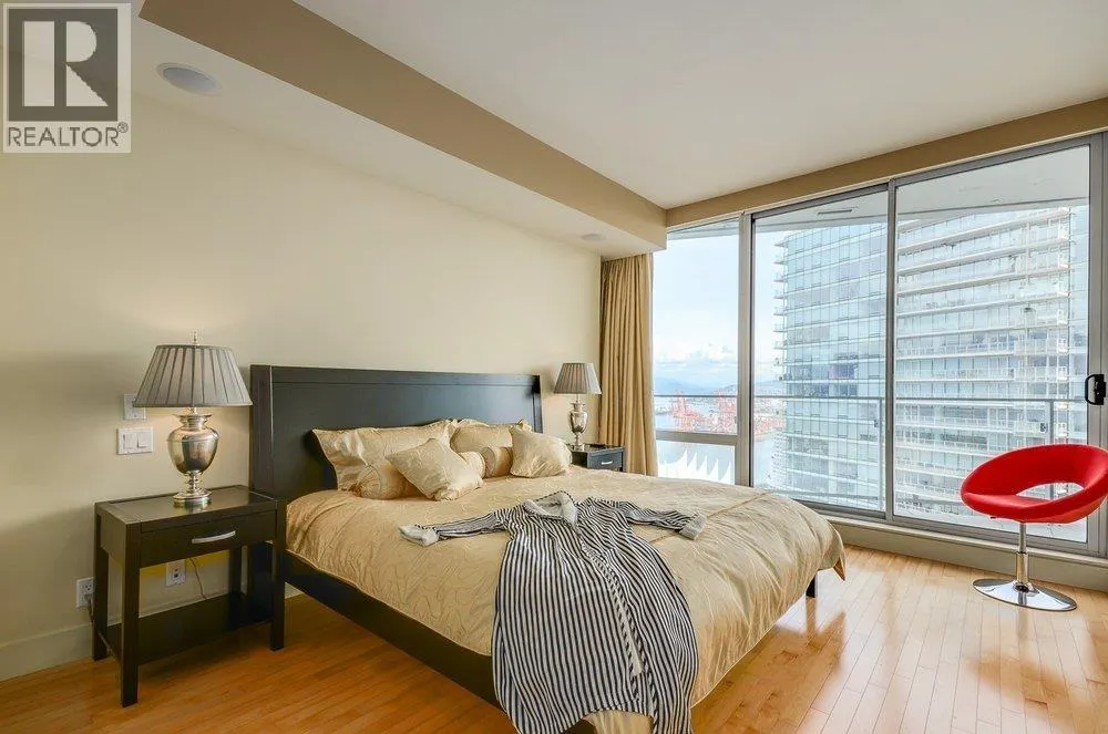 3304 1077 W CORDOVA STREET