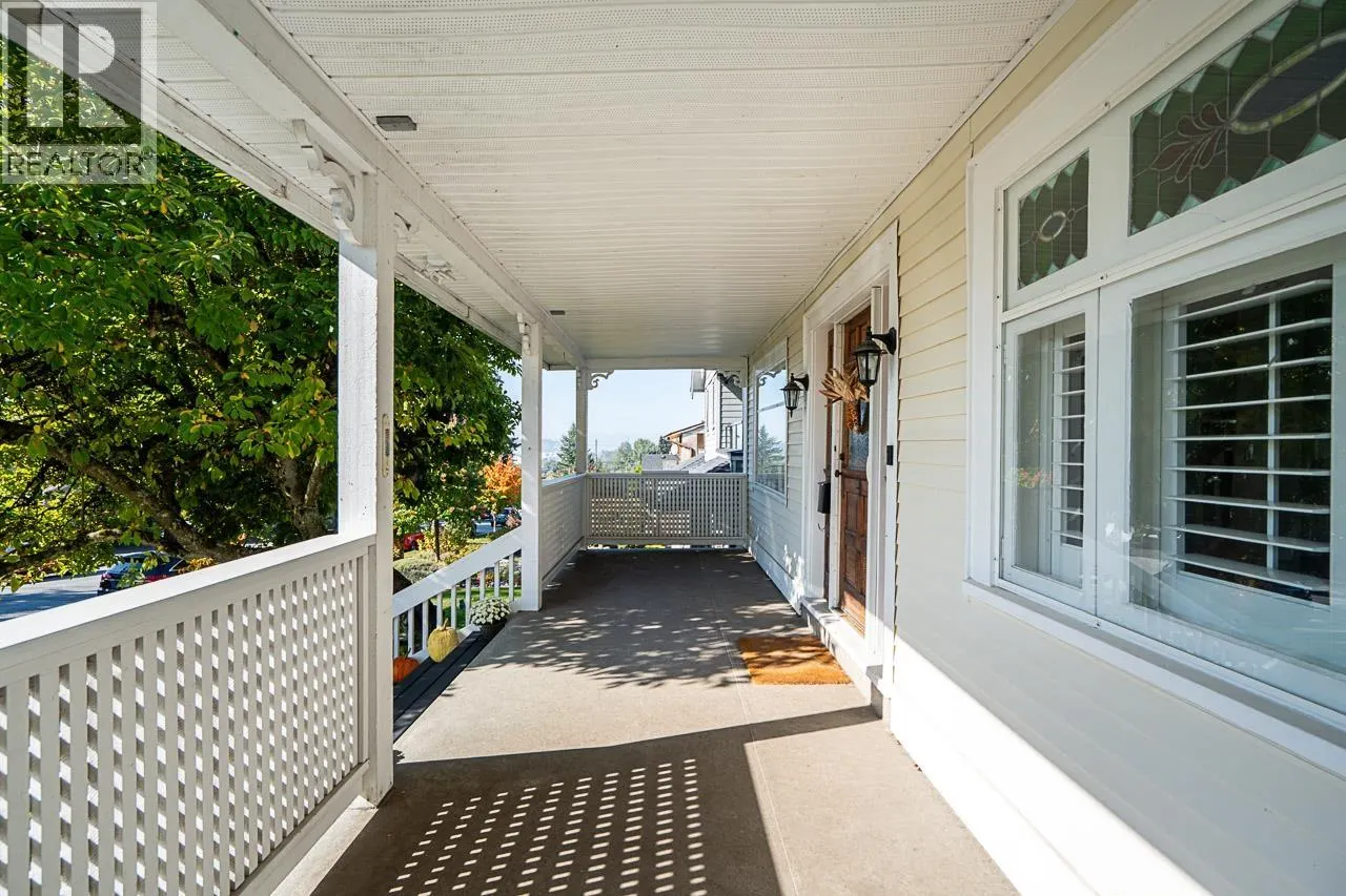 416 W 6TH STREET