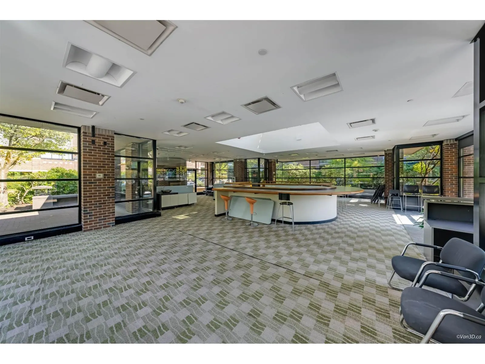 227 10838 CITY PARKWAY