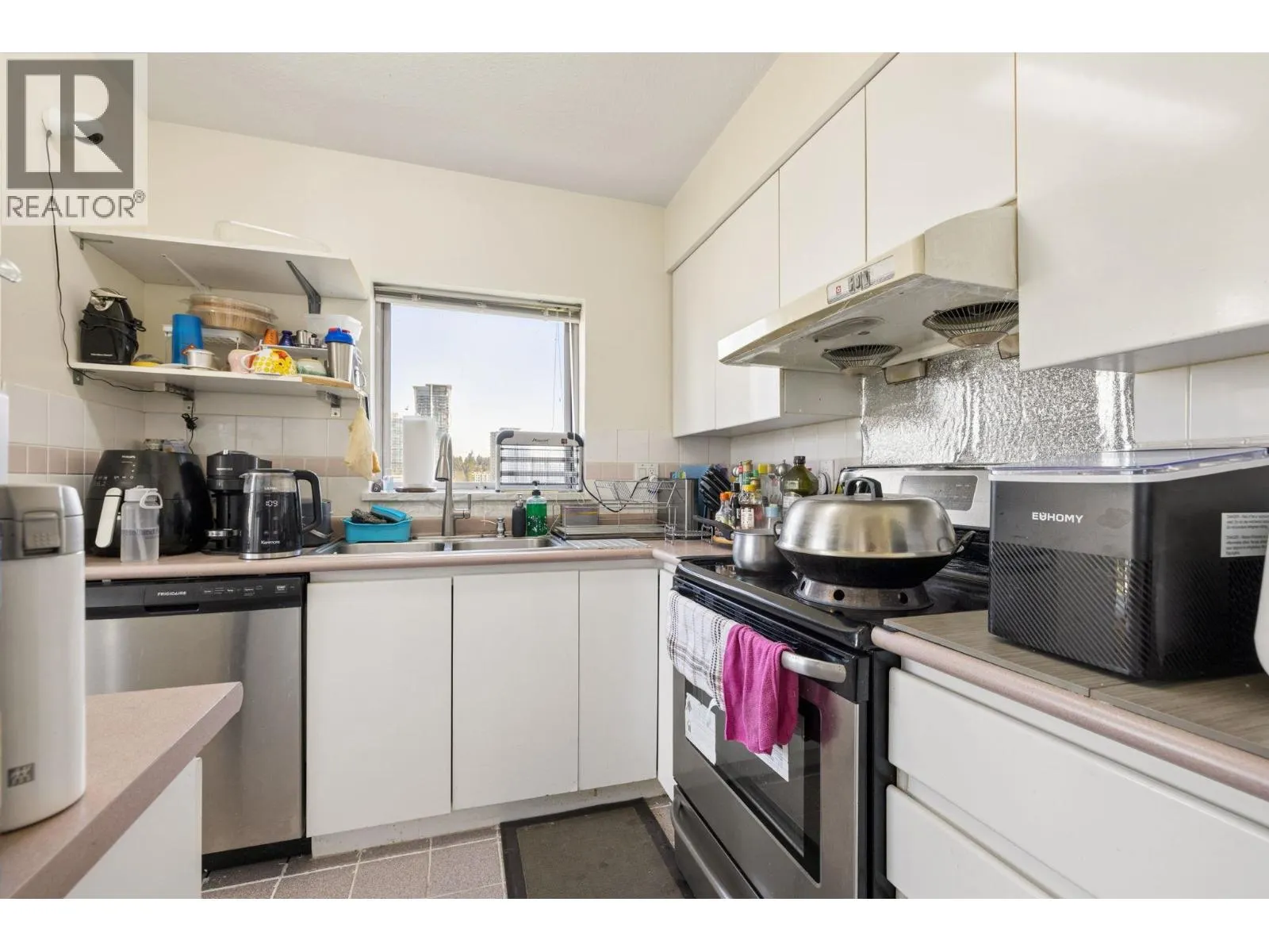 1606 9633 MANCHESTER DRIVE