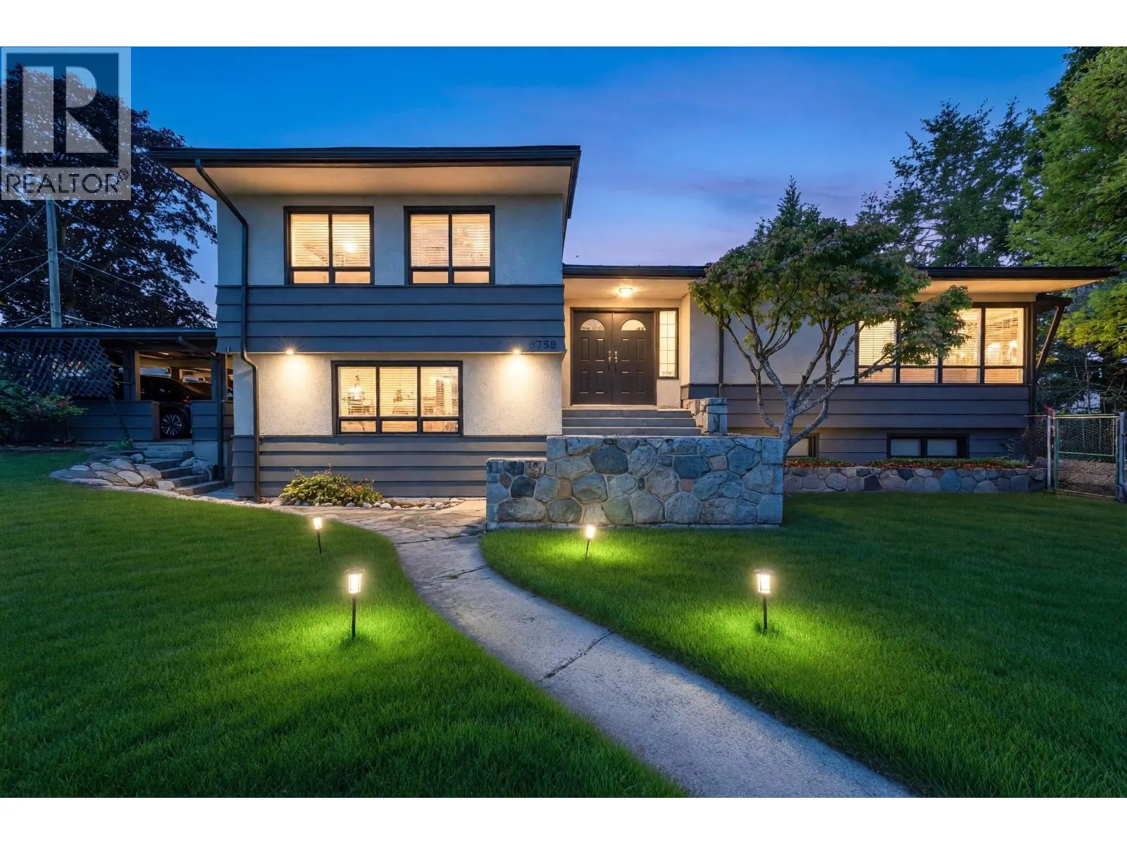 8758 CREST DRIVE