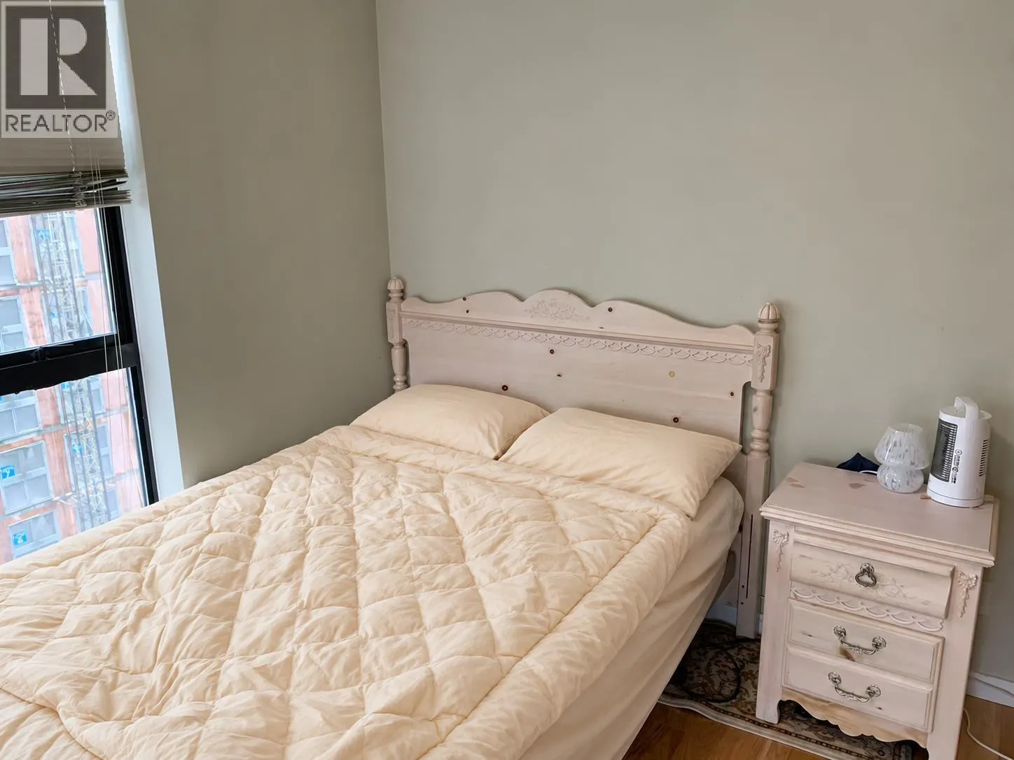 15xx Main bedroom-1295 RICHARDS STREET