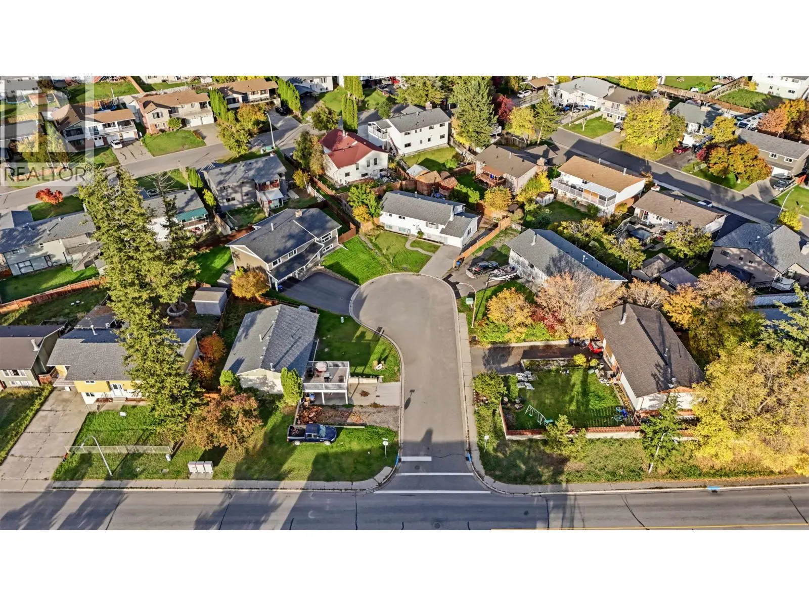 220 CORNWALL CRESCENT