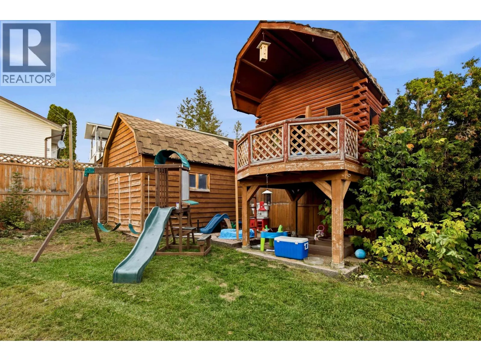 220 CORNWALL CRESCENT