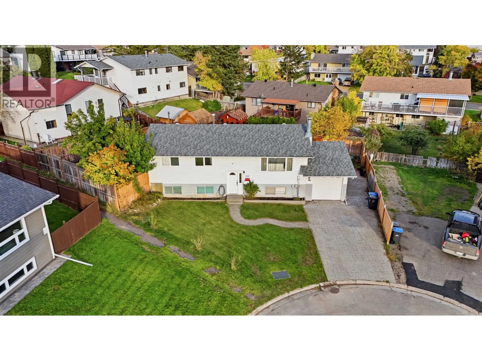 220 CORNWALL CRESCENT