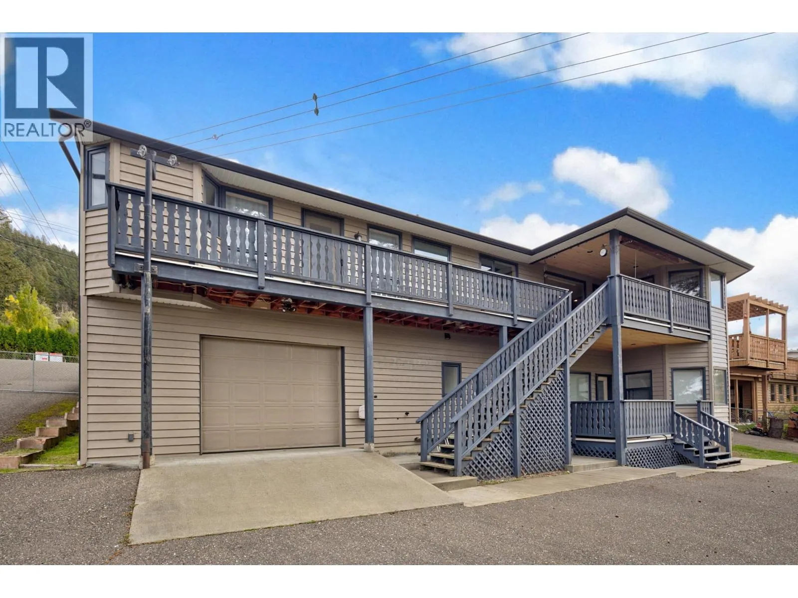 599 PEARKES DRIVE