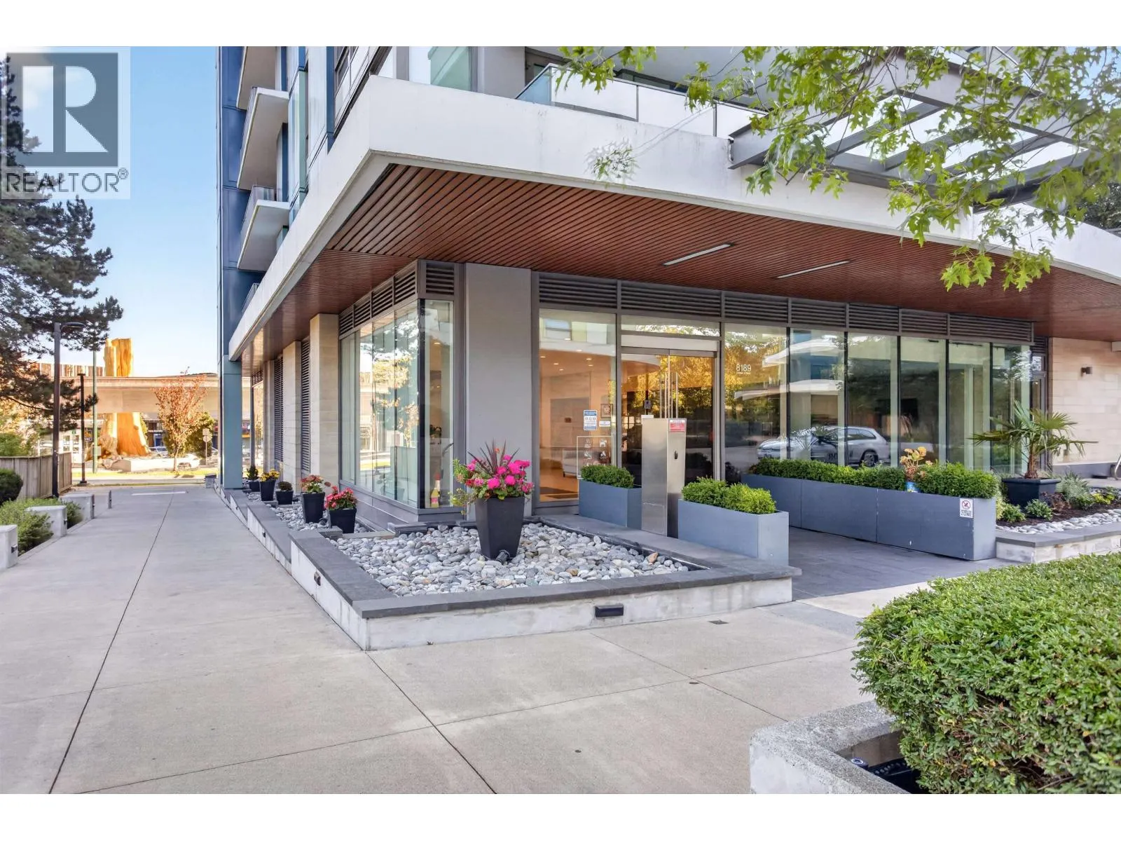 1506 8189 CAMBIE STREET