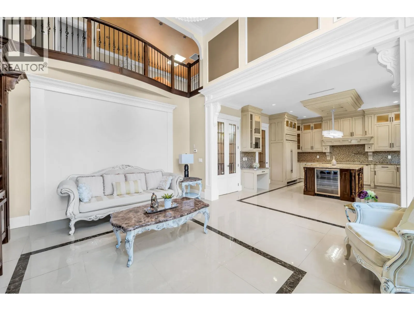 5628 GIBBONS DRIVE