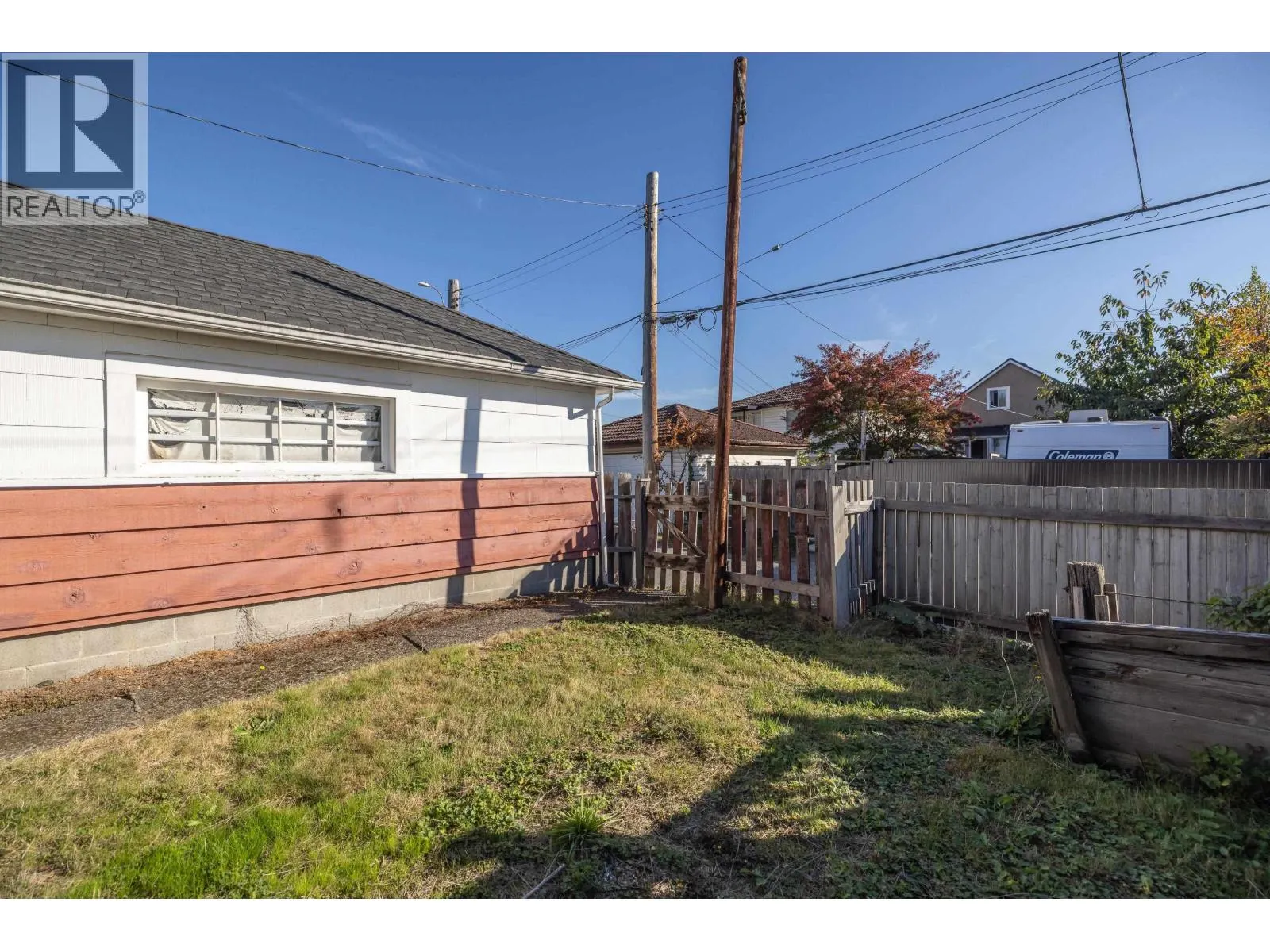 3368 PARKER STREET