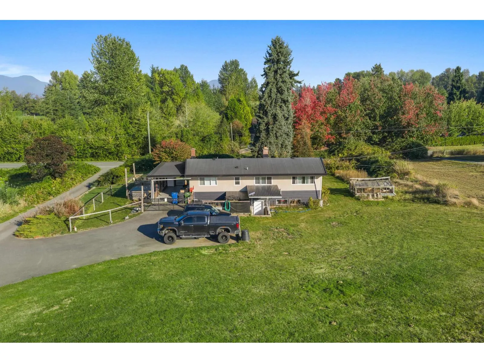6077 ROSS ROAD