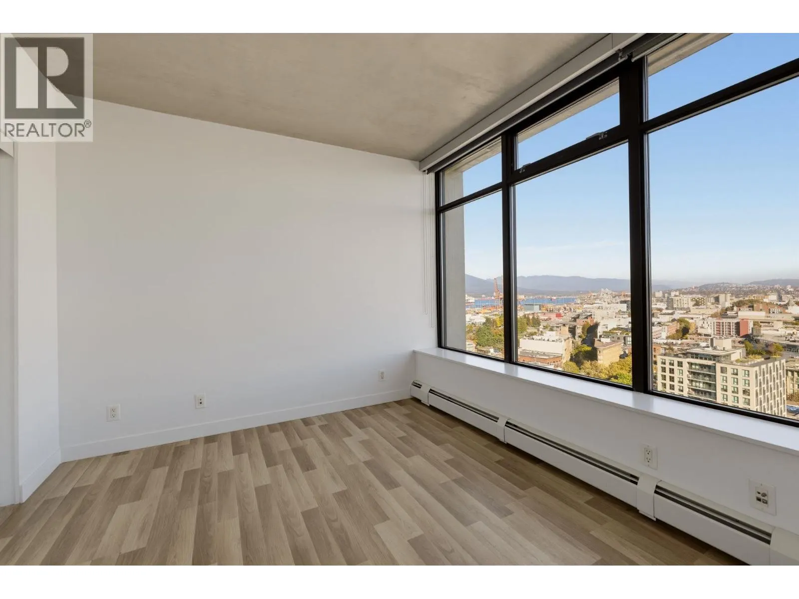1803 108 W CORDOVA STREET