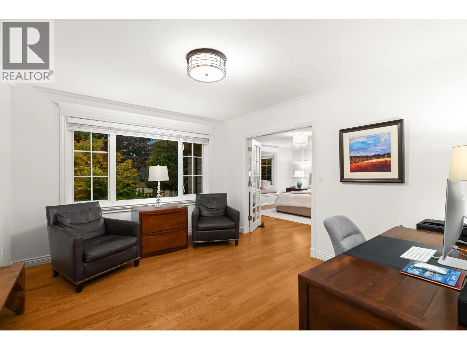 885 MARGAREE PLACE