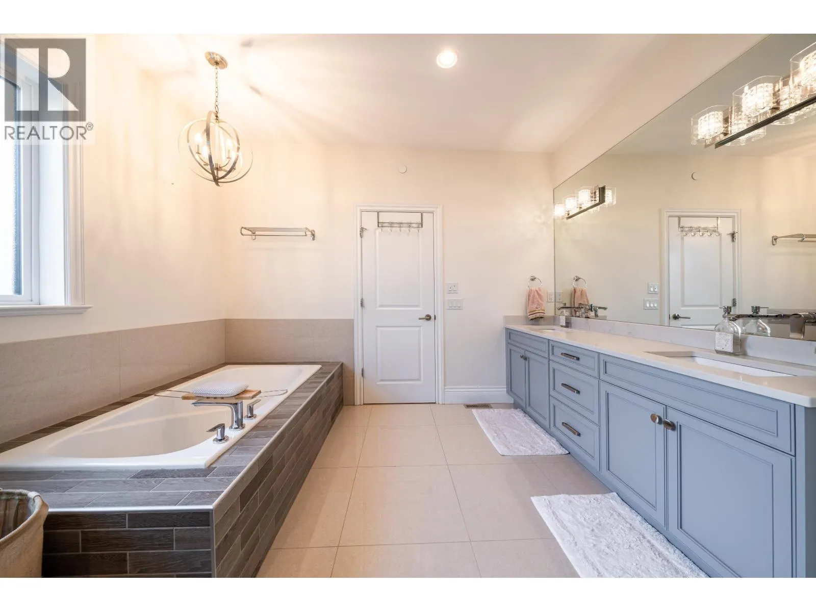20142 123A AVENUE