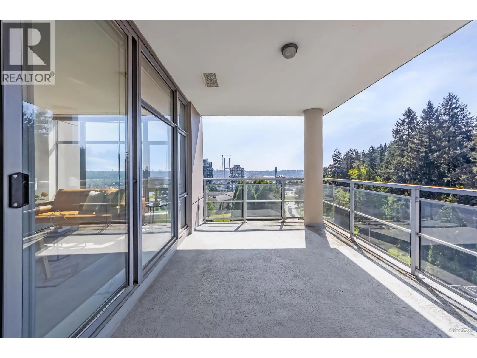1206 280 ROSS DRIVE