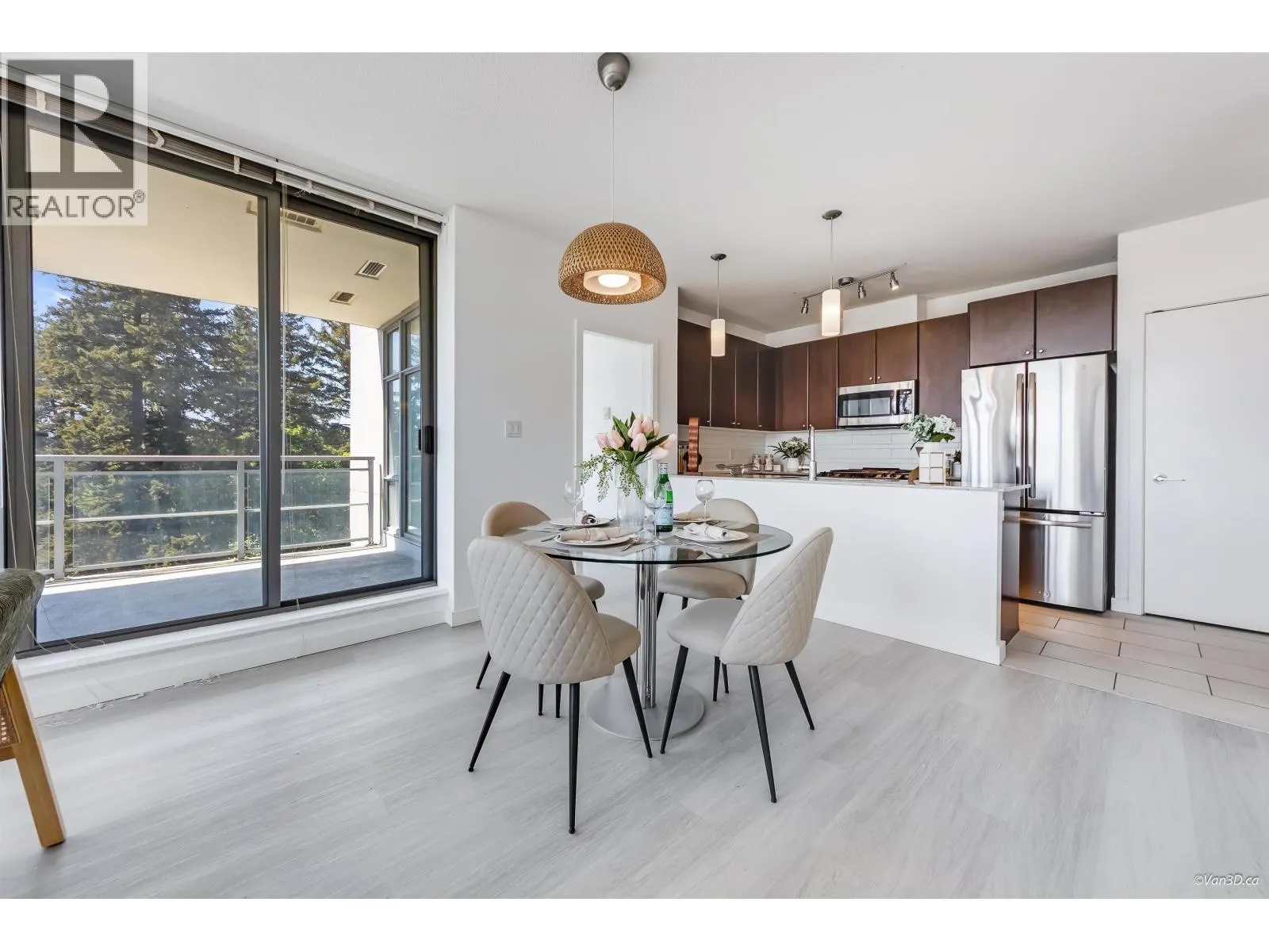 1206 280 ROSS DRIVE