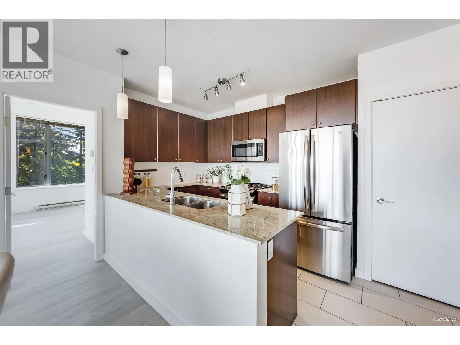 1206 280 ROSS DRIVE