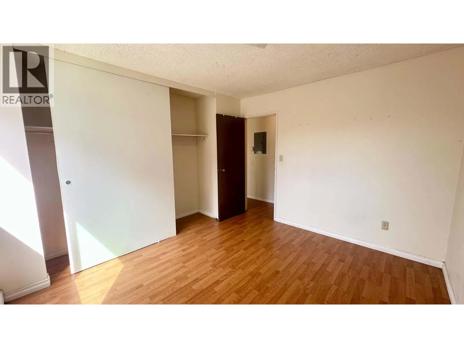 203 7280 LINDSAY ROAD
