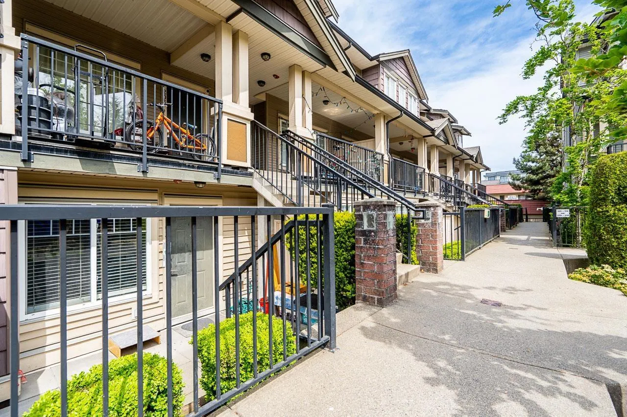 103 13958 108 AVENUE