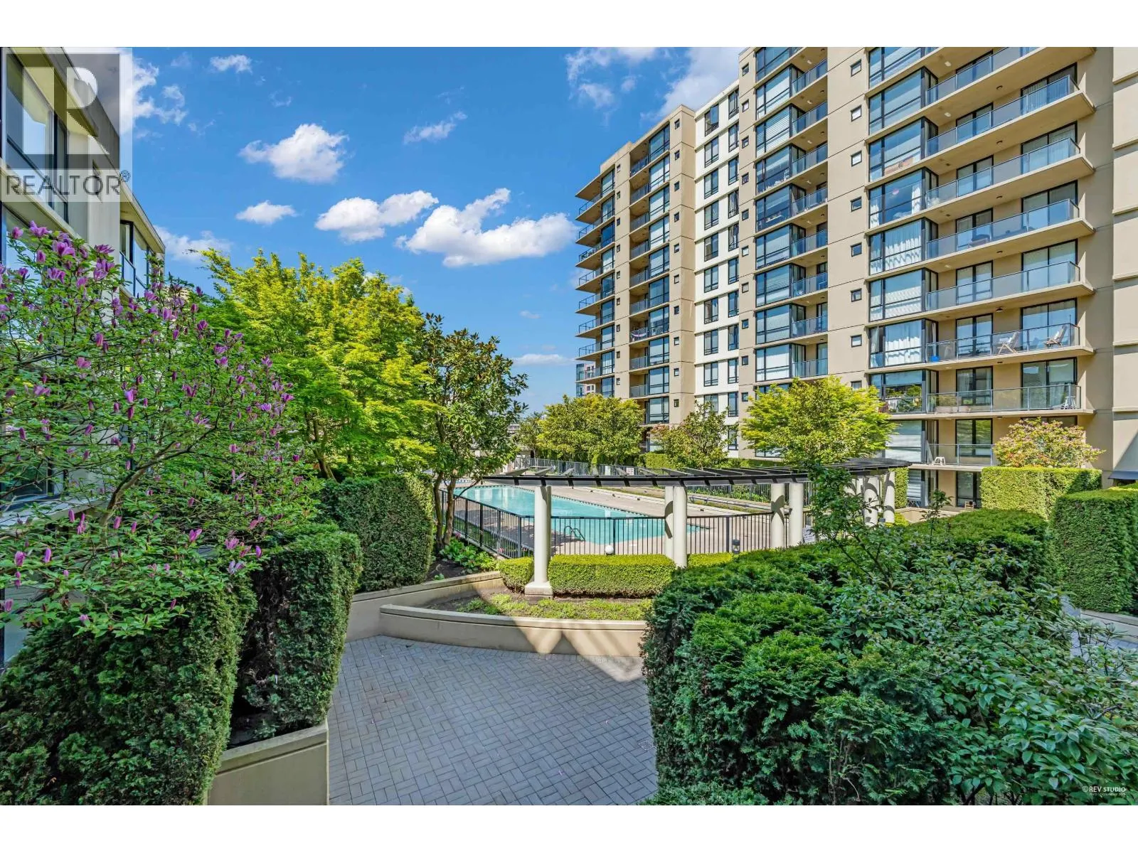 824 7831 WESTMINSTER HIGHWAY