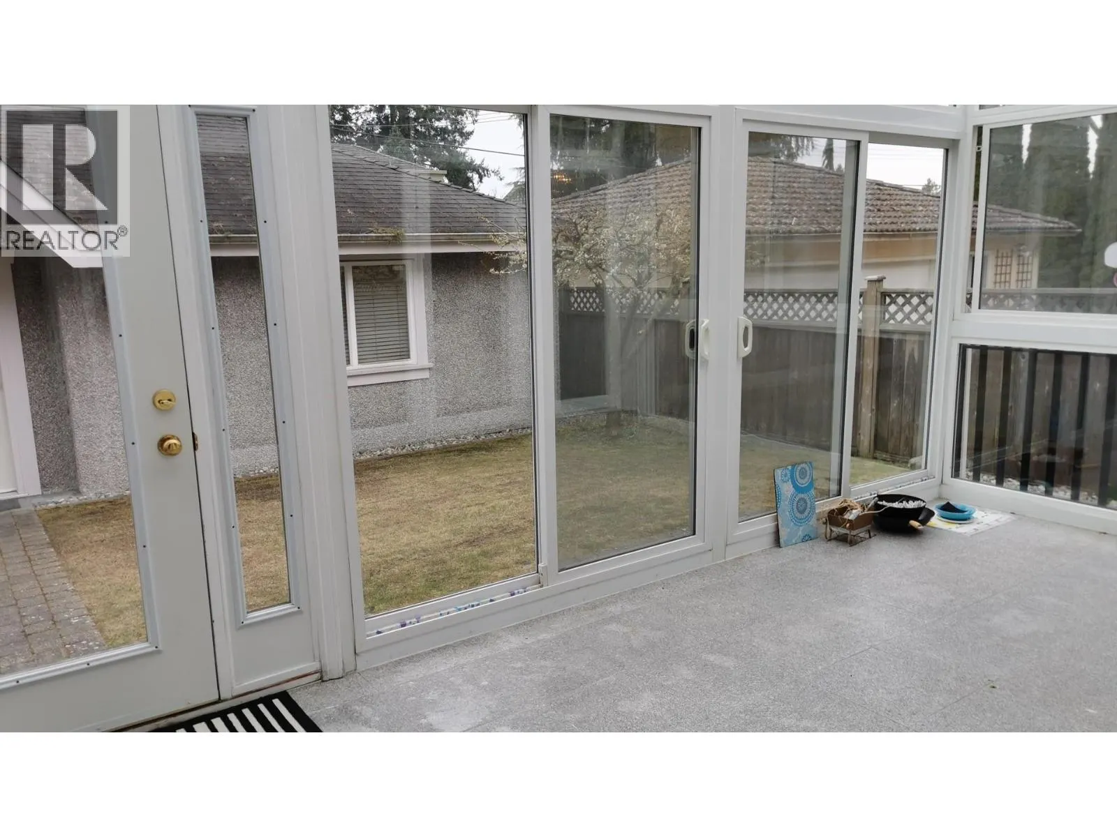 1328 DOGWOOD AVENUE