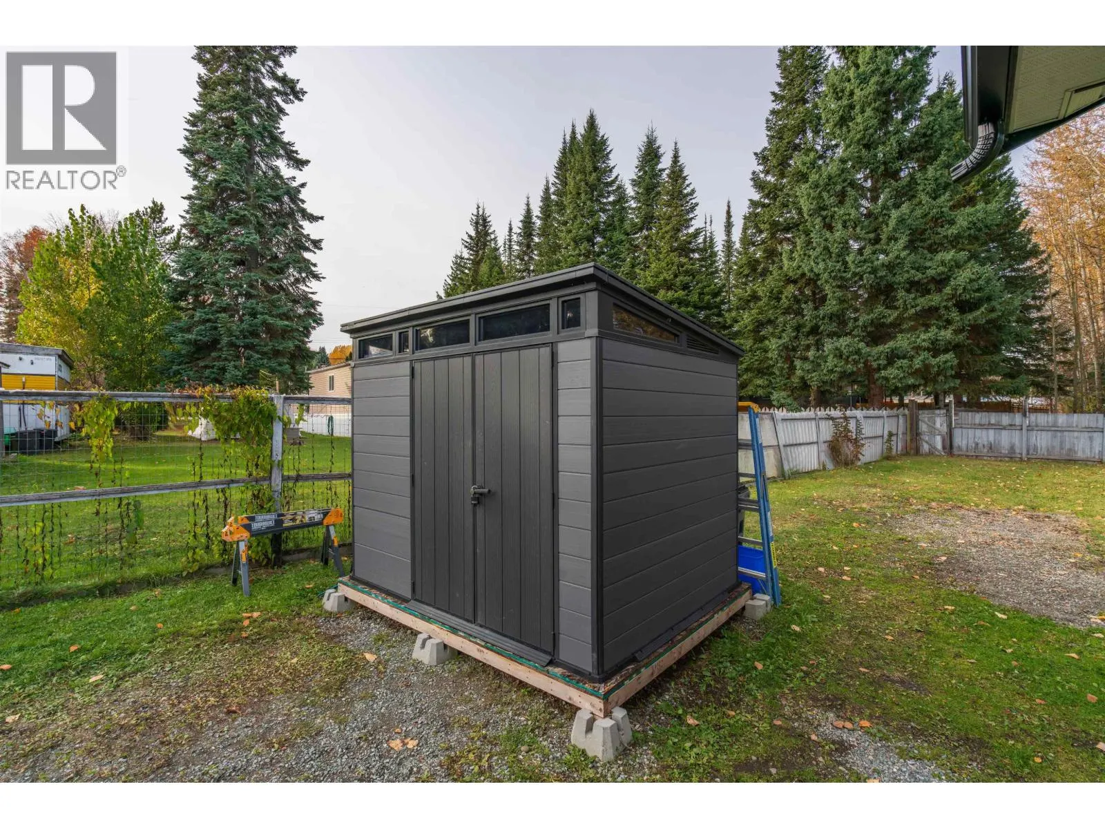 4086 NORDIC DRIVE