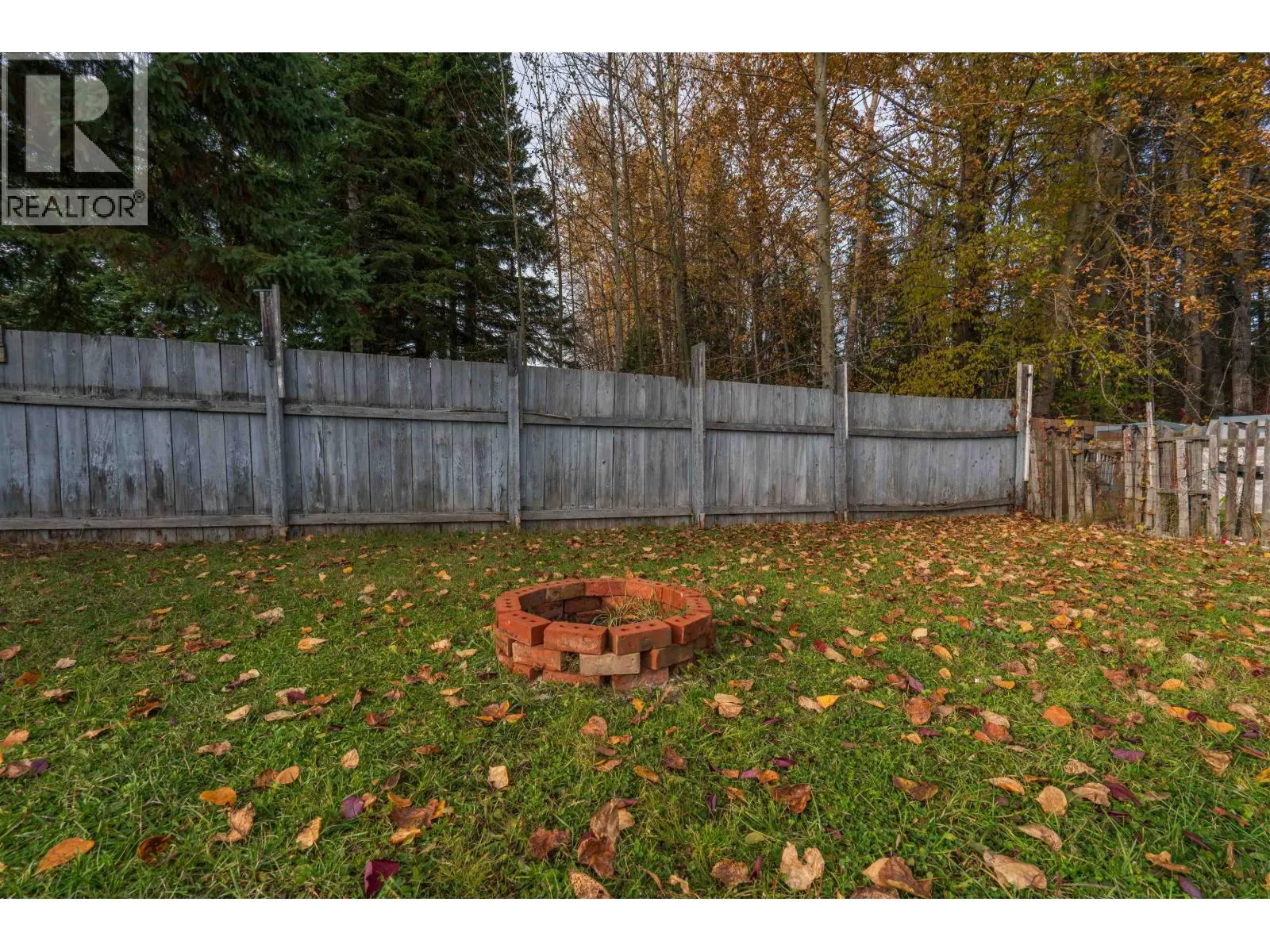 4086 NORDIC DRIVE