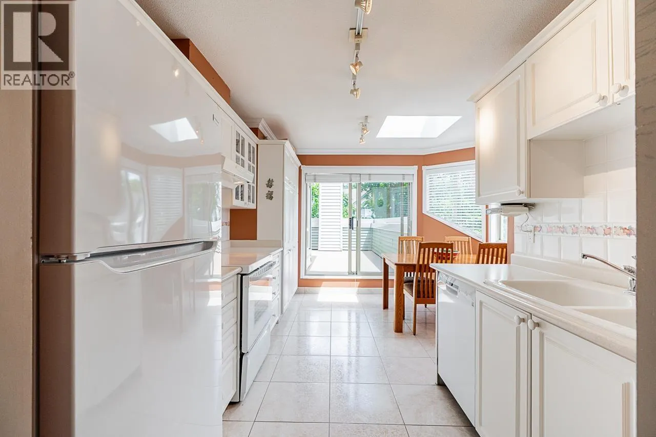 411 3658 BANFF COURT