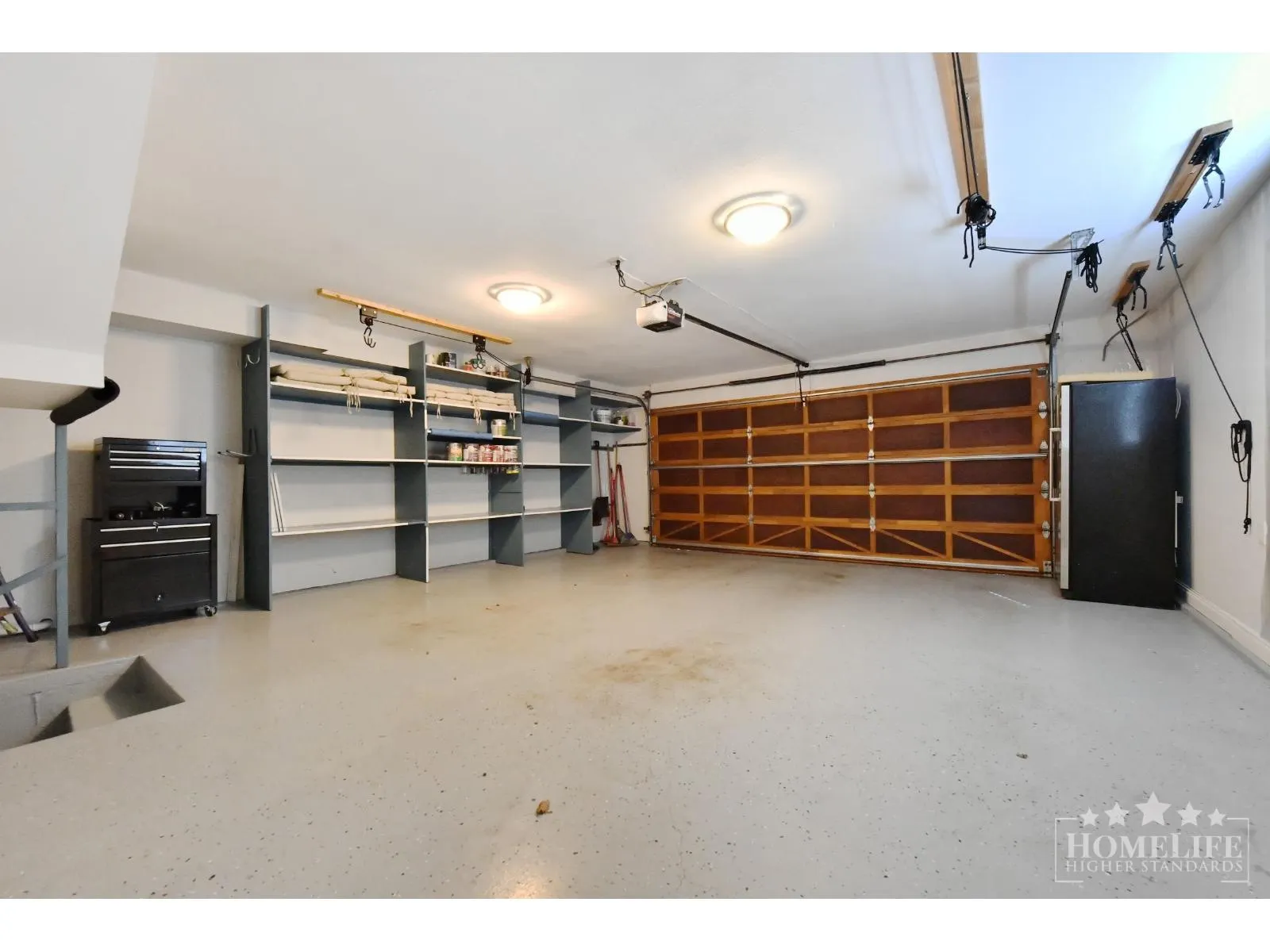House 14564 18A AVENUE